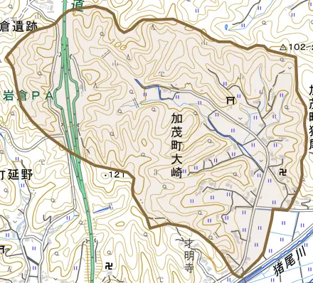 加茂町大崎とその周辺の地図。町の範囲を重ねている