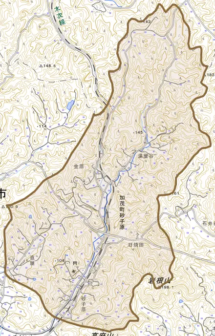 加茂町砂子原とその周辺の地図。町の範囲を重ねている