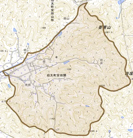 伯太町安田関とその周辺の地図。町の範囲を重ねている