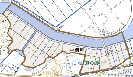 中海町とその周辺の地図。町の範囲を重ねている