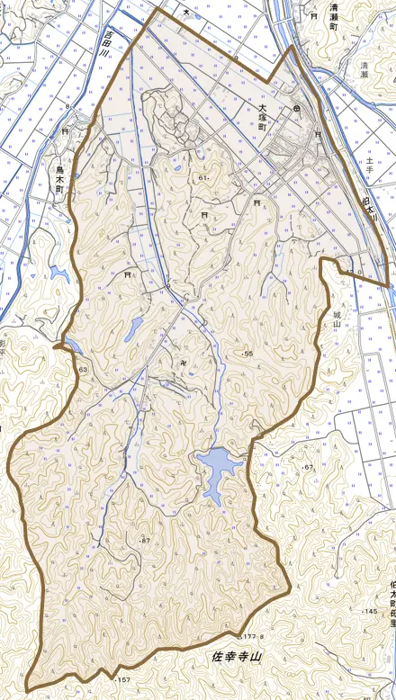 大塚町とその周辺の地図。町の範囲を重ねている