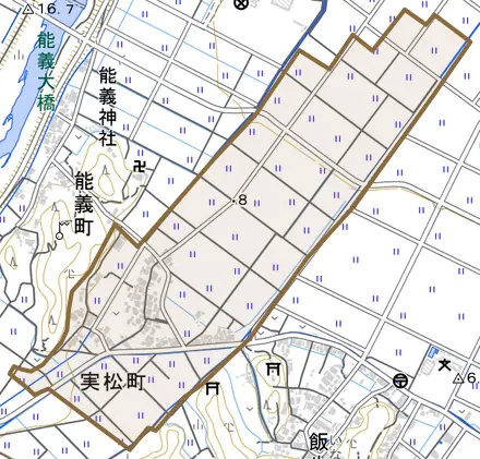 実松町とその周辺の地図。町の範囲を重ねている
