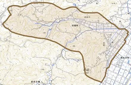 田頼町とその周辺の地図。町の範囲を重ねている