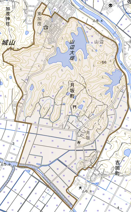 月坂町とその周辺の地図。町の範囲を重ねている