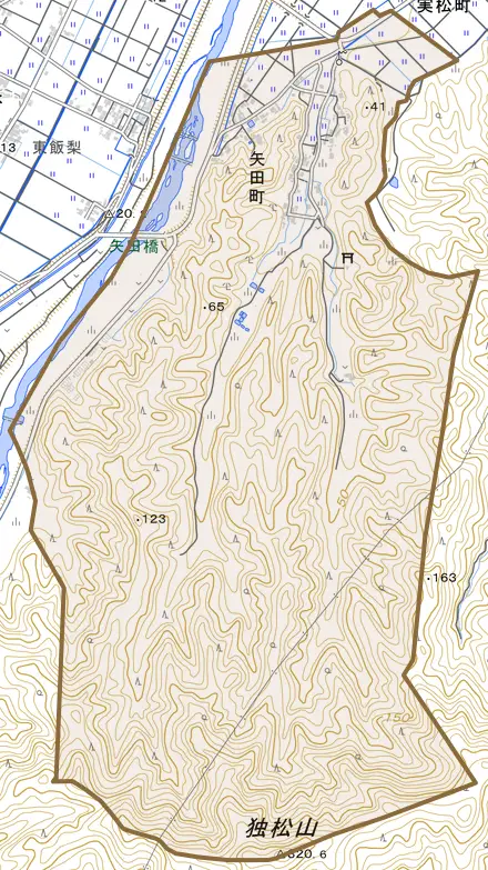 矢田町とその周辺の地図。町の範囲を重ねている