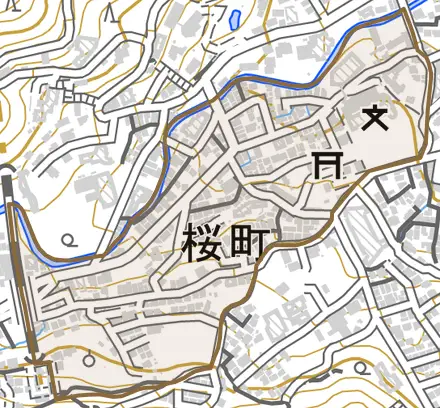 桜町とその周辺の地図。町の範囲を重ねている