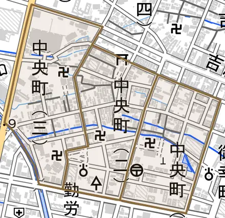 中央町とその周辺の地図。町の範囲を重ねている