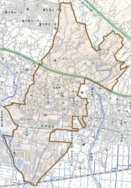 比奈とその周辺の地図。町の範囲を重ねている
