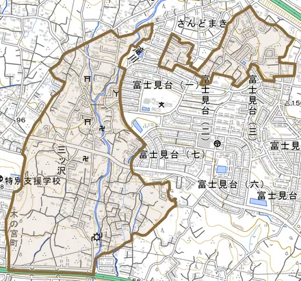 一色とその周辺の地図。町の範囲を重ねている