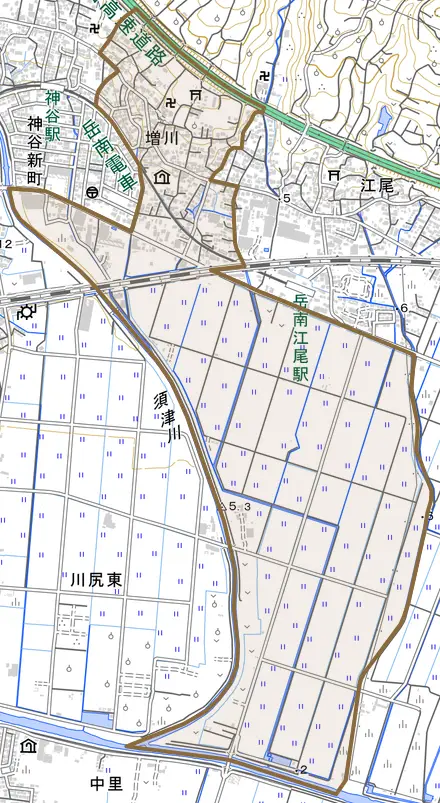 神谷とその周辺の地図。町の範囲を重ねている