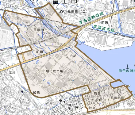 前田とその周辺の地図。町の範囲を重ねている