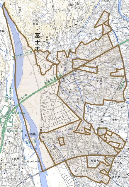松岡とその周辺の地図。町の範囲を重ねている