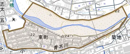 東町とその周辺の地図。町の範囲を重ねている
