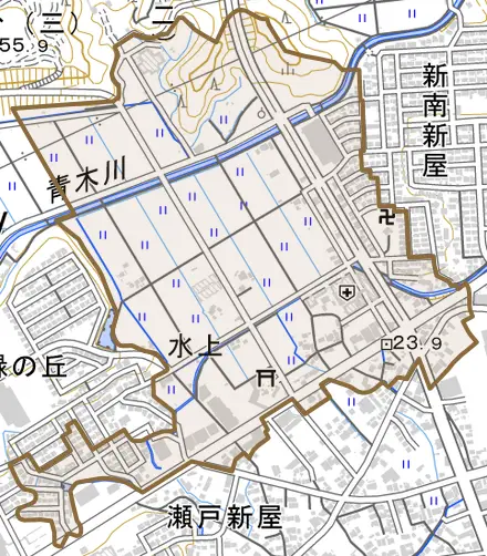 水上とその周辺の地図。町の範囲を重ねている