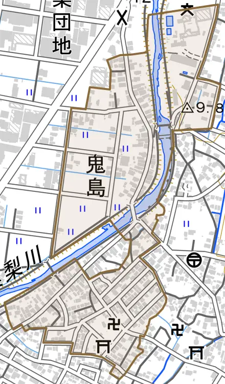 鬼島とその周辺の地図。町の範囲を重ねている