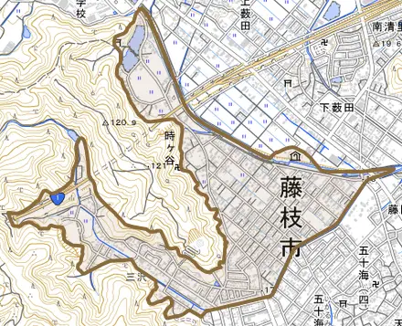 時ケ谷とその周辺の地図。町の範囲を重ねている
