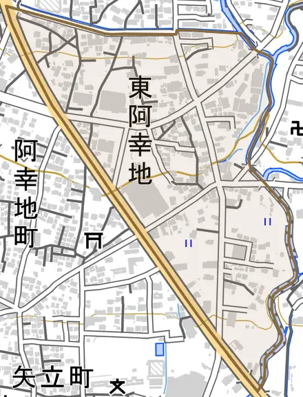 東阿幸地とその周辺の地図。町の範囲を重ねている