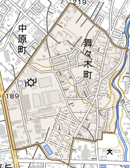 舞々木町とその周辺の地図。町の範囲を重ねている