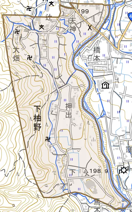 下柚野とその周辺の地図。町の範囲を重ねている