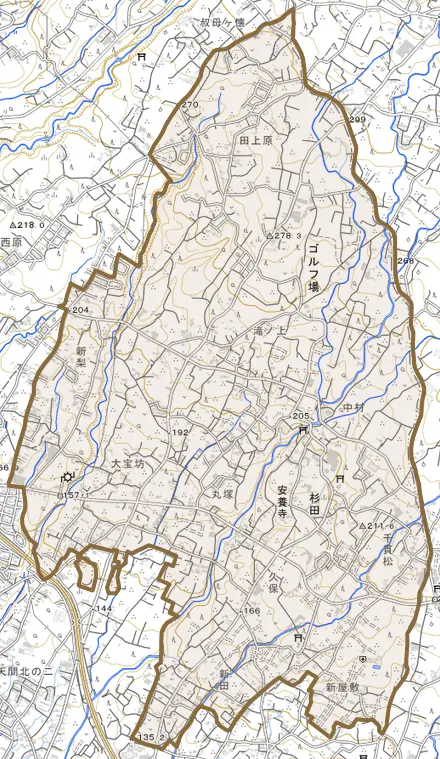 杉田とその周辺の地図。町の範囲を重ねている