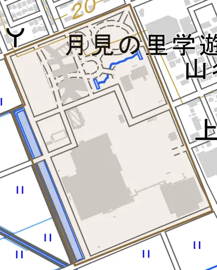 上山梨四丁目とその周辺の地図。町の範囲を重ねている