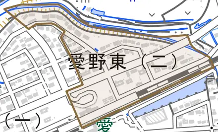 愛野東二丁目とその周辺の地図。町の範囲を重ねている