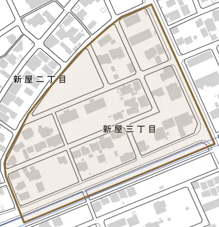 新屋三丁目とその周辺の地図。町の範囲を重ねている