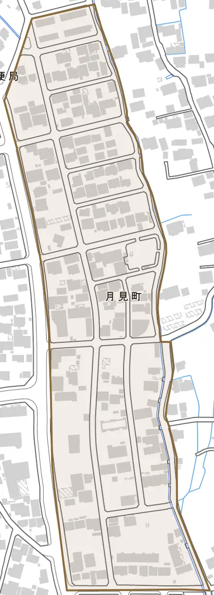 月見町とその周辺の地図。町の範囲を重ねている