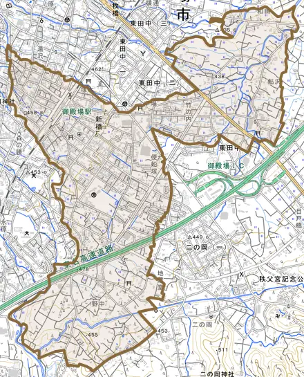 新橋とその周辺の地図。町の範囲を重ねている