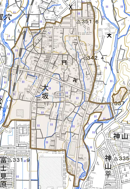大坂とその周辺の地図。町の範囲を重ねている