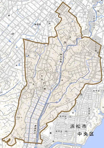 神ケ谷町とその周辺の地図。町の範囲を重ねている