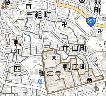 鴨江町とその周辺の地図。町の範囲を重ねている