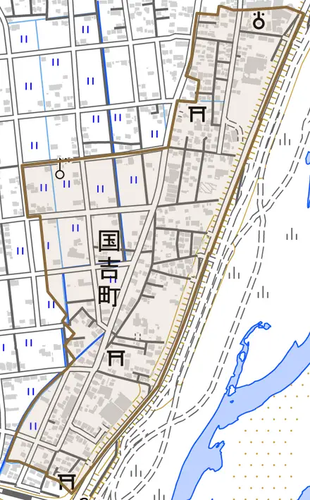 国吉町とその周辺の地図。町の範囲を重ねている
