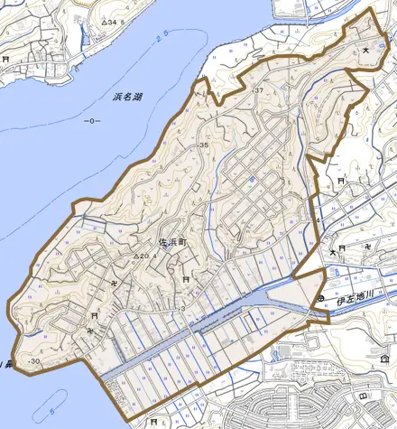 佐浜町とその周辺の地図。町の範囲を重ねている