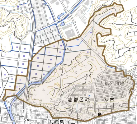 志都呂町とその周辺の地図。町の範囲を重ねている