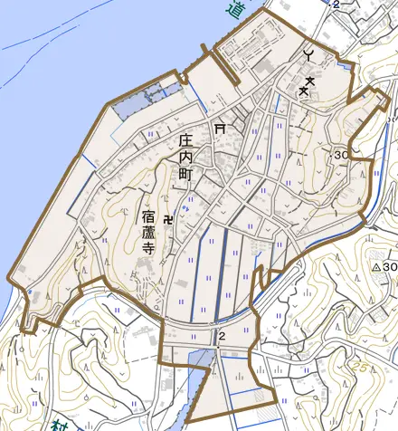 庄内町とその周辺の地図。町の範囲を重ねている