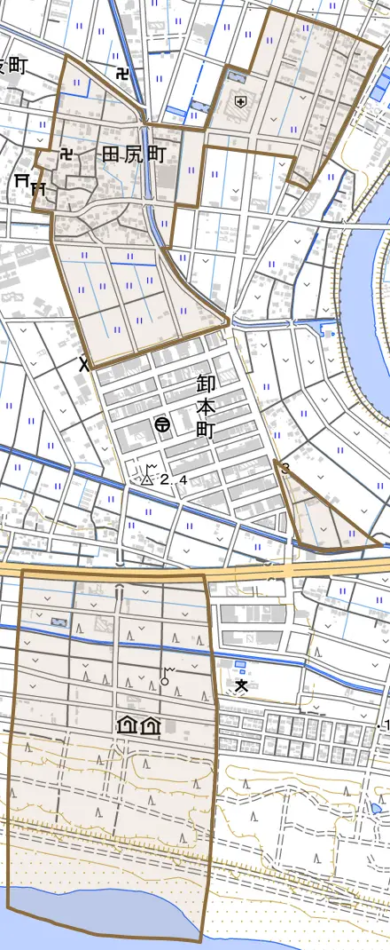 田尻町とその周辺の地図。町の範囲を重ねている
