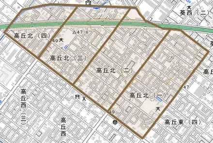 高丘北とその周辺の地図。町の範囲を重ねている