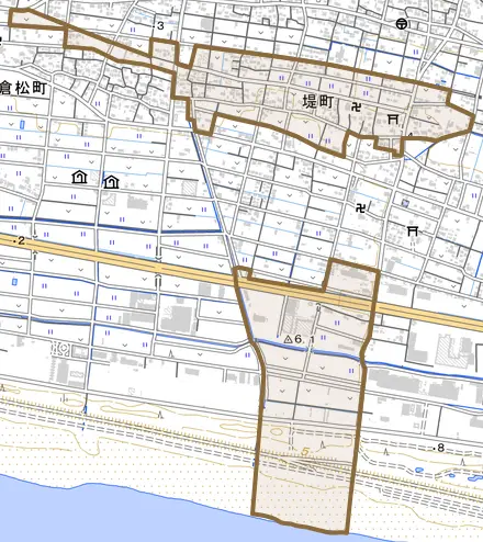 堤町とその周辺の地図。町の範囲を重ねている
