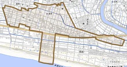 米津町とその周辺の地図。町の範囲を重ねている
