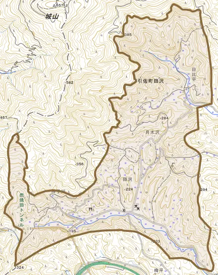 引佐町田沢とその周辺の地図。町の範囲を重ねている