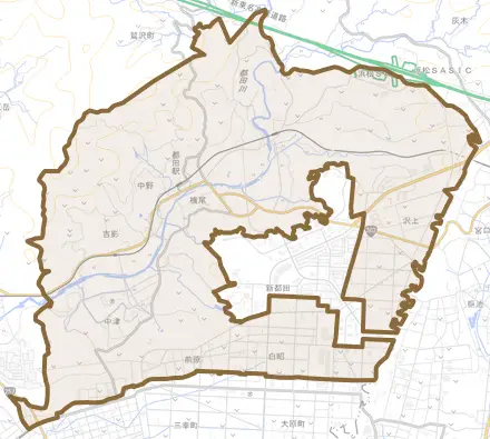 都田町とその周辺の地図。町の範囲を重ねている