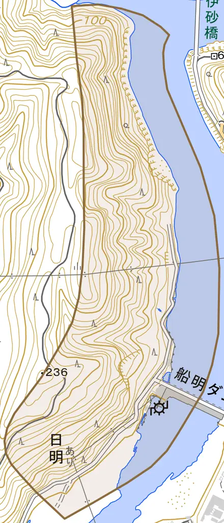 日明とその周辺の地図。町の範囲を重ねている
