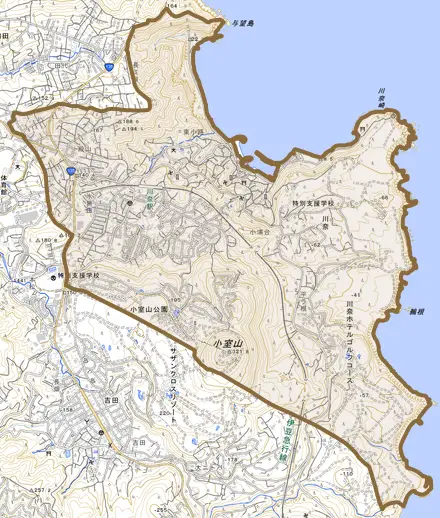 川奈とその周辺の地図。町の範囲を重ねている