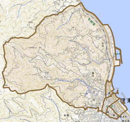 湯川とその周辺の地図。町の範囲を重ねている