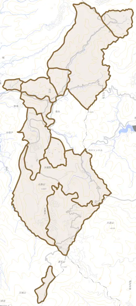 冷川とその周辺の地図。町の範囲を重ねている
