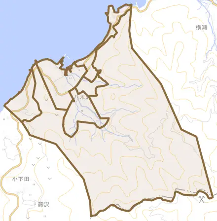 八木沢とその周辺の地図。町の範囲を重ねている