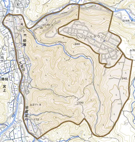 柳瀬とその周辺の地図。町の範囲を重ねている