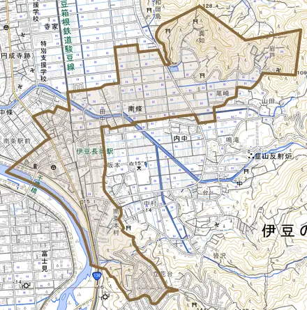 南條とその周辺の地図。町の範囲を重ねている