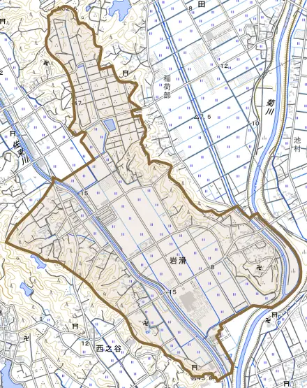 岩滑とその周辺の地図。町の範囲を重ねている
